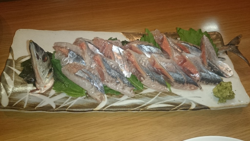 DSC_0316　サンマ刺身20140912